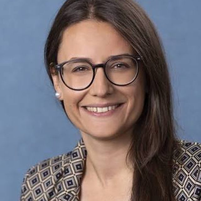 jessica — hr-lawyer & team lead