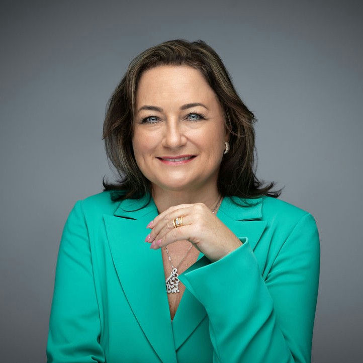 Sabine Holl — VP Technical Sales & CTO at IBM
